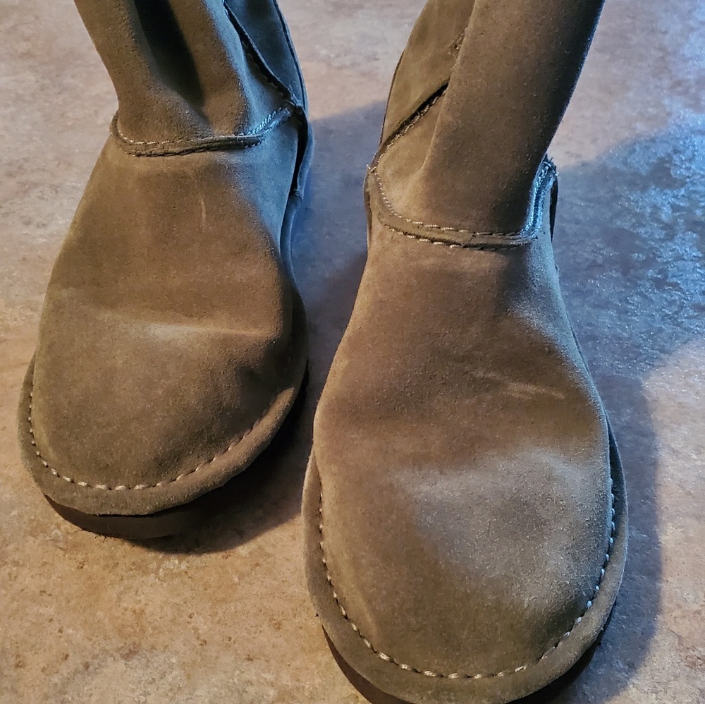 UGG ankle boots